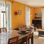 Spacieux T3 Avec Piscine Apartmán