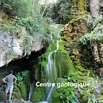 Spacieux T3 Avec Piscine Apartman